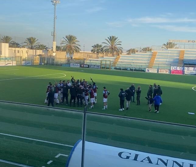 Domenica è sempre domenica. Il senso del calcio a Manfredonia